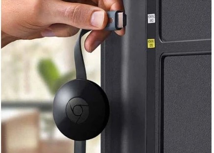 دانگل HDMI کرومکست (دستگاه پخش تلویزیونی Chromecast) محصول گوگل